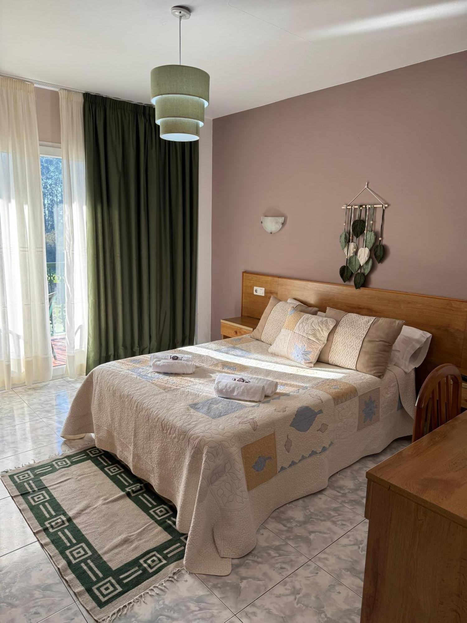 Hotel Campestre Chamuinas Pontevedra Zimmer foto